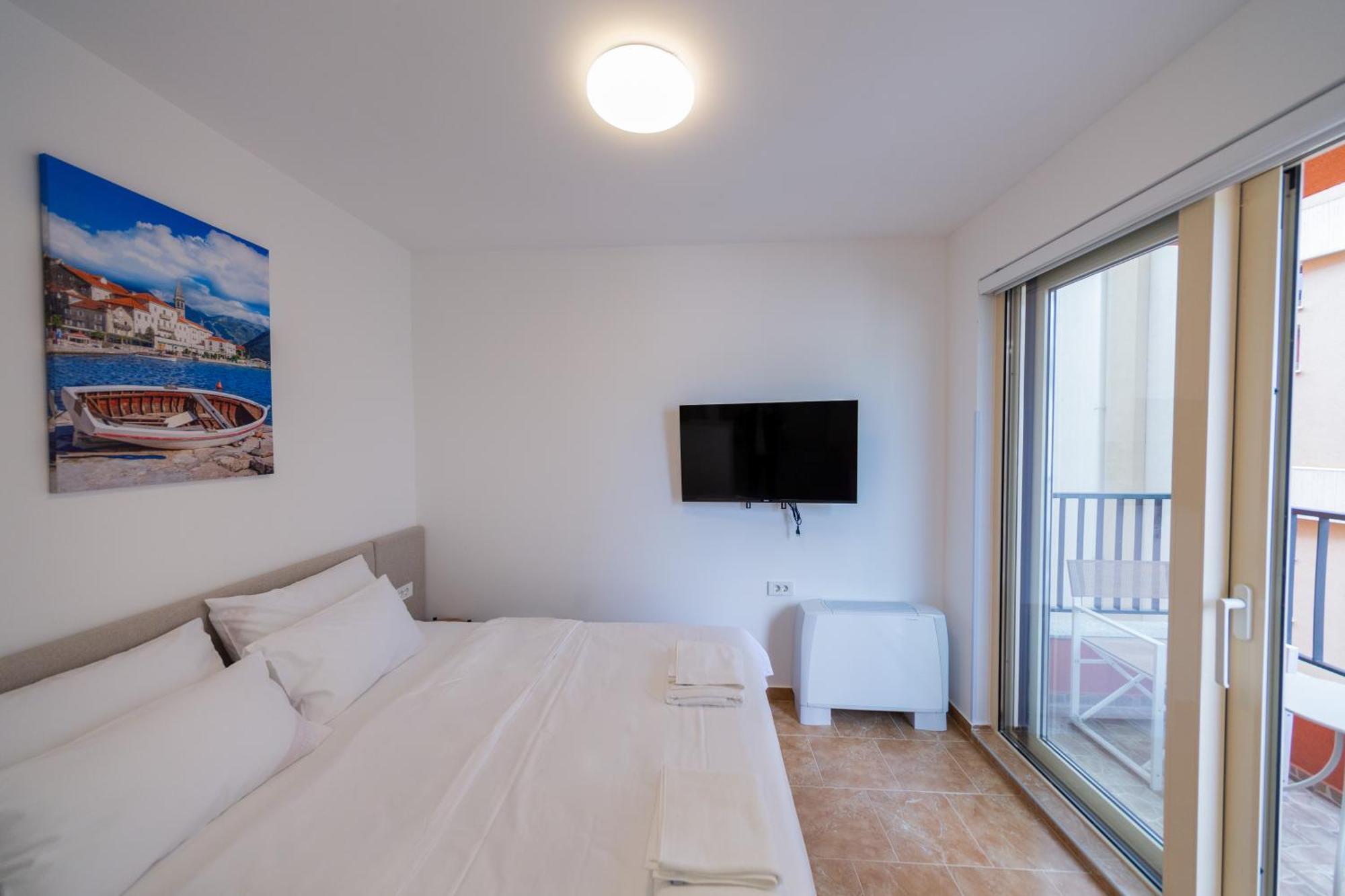 Apartment Luca *